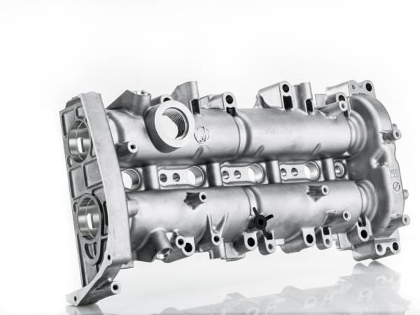 FCA 2.0 JTD upper cylinder head.jpg