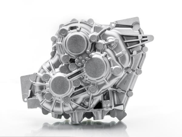 Opel M32 transmission case.jpg