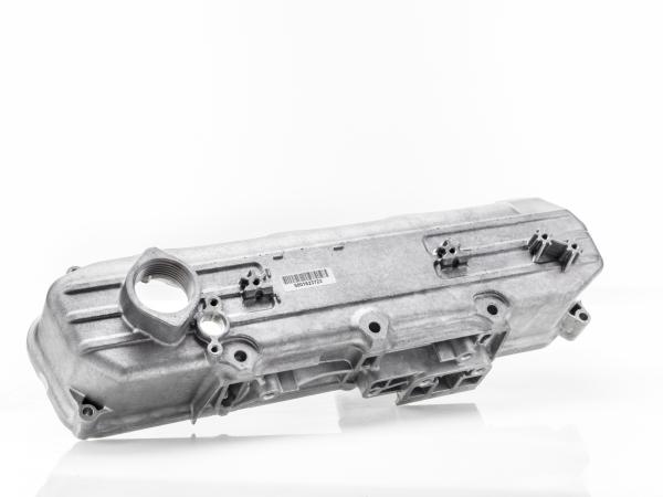 CNHi F5C 8v engine cover.jpg