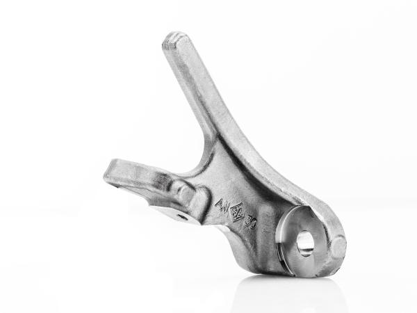 Renault Nissan P32 Bracket rh.jpg